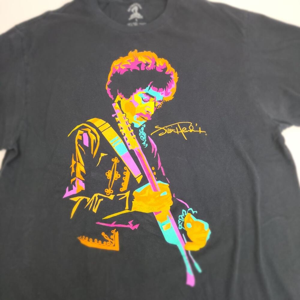 Jimi Hendrix Playing Guitar Black Short Sleeve Graphic T-Shirt Men's Size L